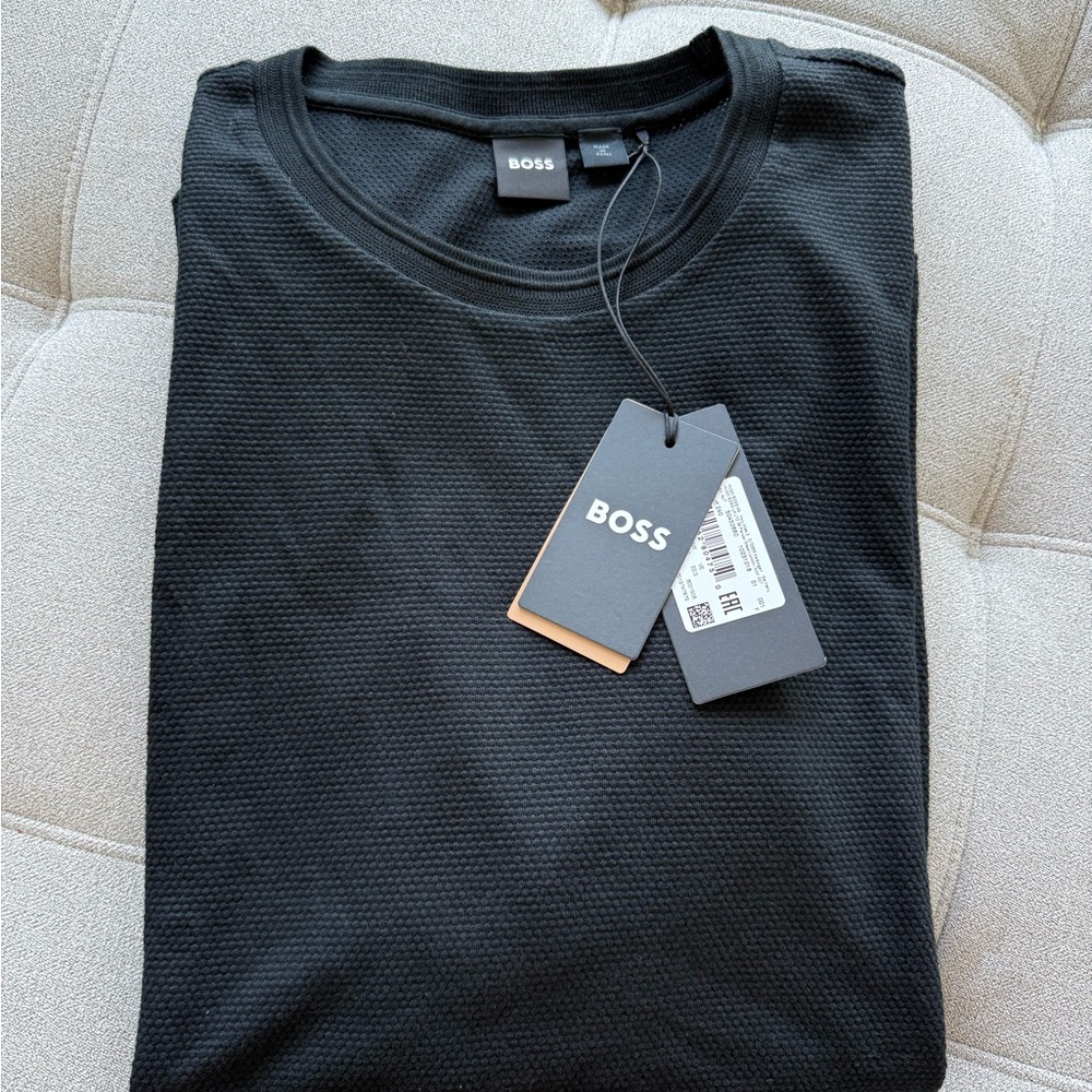 Hugo Boss Men's Textured Black Tee